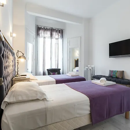 Centrally Located Modern 2 Bed In With Aircon And High Ceilings And Modern Design 696 Apartmán Cannes
